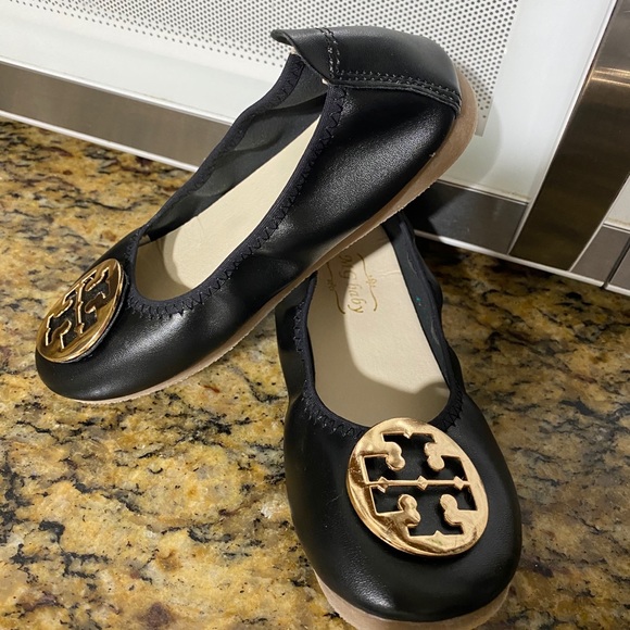 MG Baby size 32🖤🖤🖤🖤 - Picture 5 of 11